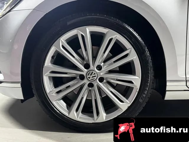 Volkswagen Passat Passat GT (B8) 2018 года - вид 6