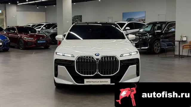 BMW 7-Series 7 Series (G70) 2025 года - вид 3