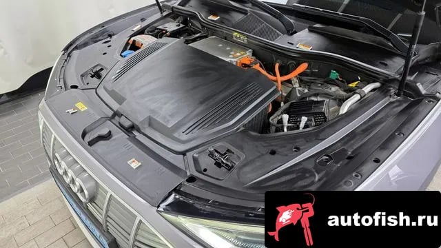 Audi e-tron e-Tron 2021 года - вид 6