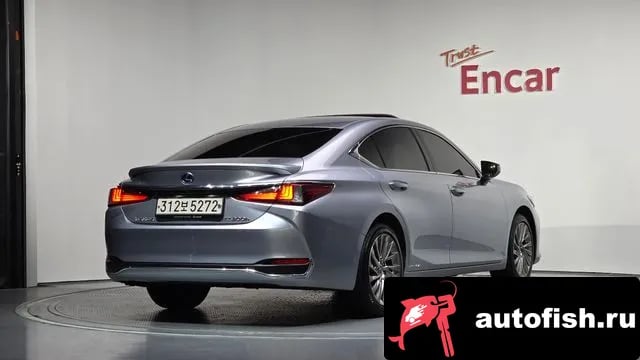 Lexus ES ES300h 7th generation 2021 года - вид 2
