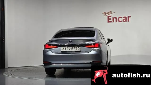 Lexus ES ES300h 7th generation 2021 года - вид 4