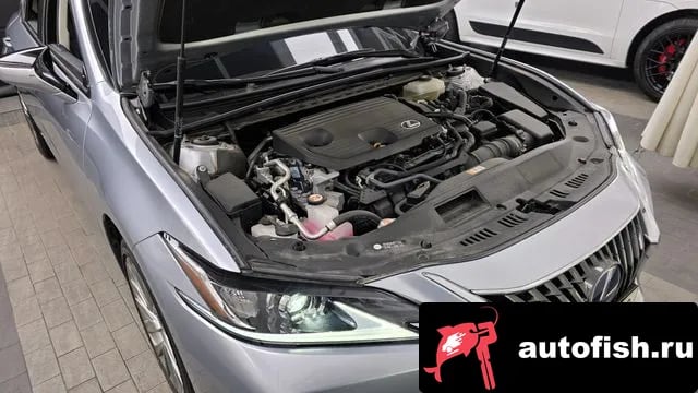 Lexus ES ES300h 7th generation 2021 года - вид 6