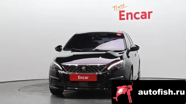 Peugeot 308 308 second generation 2019 года - вид 3