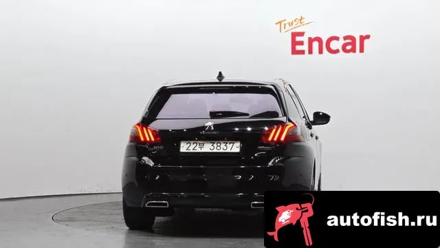 Peugeot 308 308 second generation 2019 года - вид 4