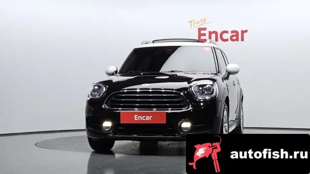 Mini Countryman Cooper Country Man 2018 года - вид 3
