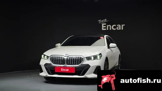 BMW 5-Series 5 Series (G60) 2025 года - вид 3