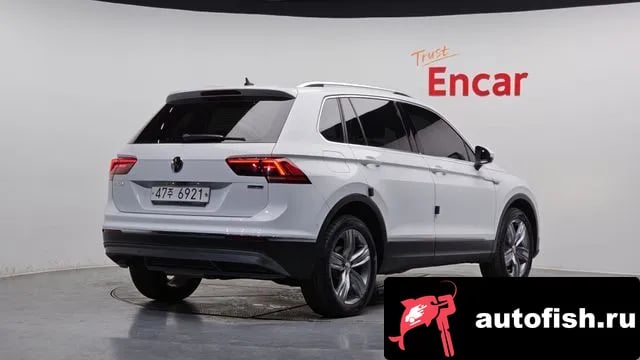 Volkswagen Tiguan Tiguan second Generation 2018 года - вид 2