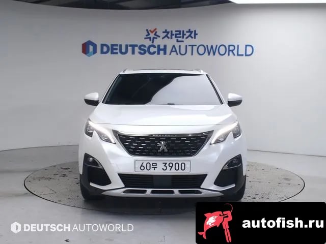 Peugeot 3008 3008 second generation 2018 года - вид 3
