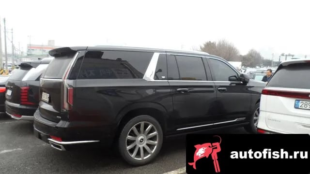 Cadillac Escalade Escalade 5th Generation 2022 года - вид 2