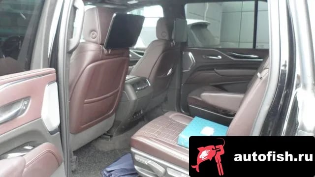 Cadillac Escalade Escalade 5th Generation 2022 года - вид 5