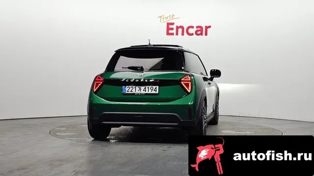 Mini Cooper Cooper S 4th Generation 2025 года - вид 4