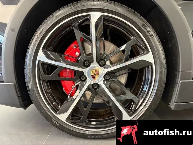 Porsche Taycan Taikan 2025 года - вид 5