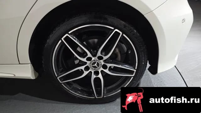 Mercedes-Benz A-Class A-Class W176 2018 года - вид 4