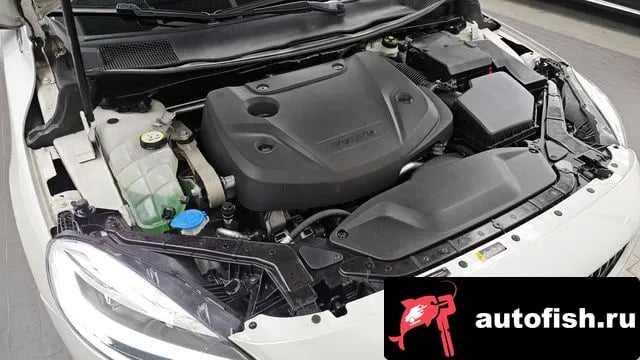 Volvo V40 V40 2018 года - похожие автомобили