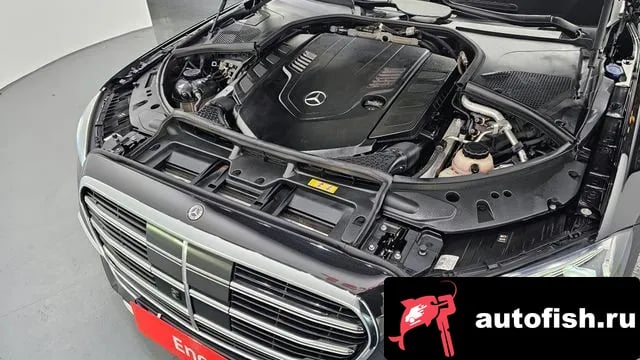 Mercedes-Benz S-Class S-Class W223 2023 года - похожие автомобили