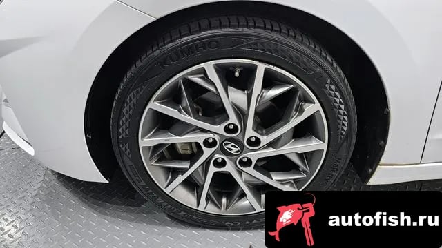 Hyundai AVANTE The New Avante AD 2019 года - вид 5