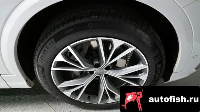 Audi Q8 Q8 (4M) 2021 года - вид 5