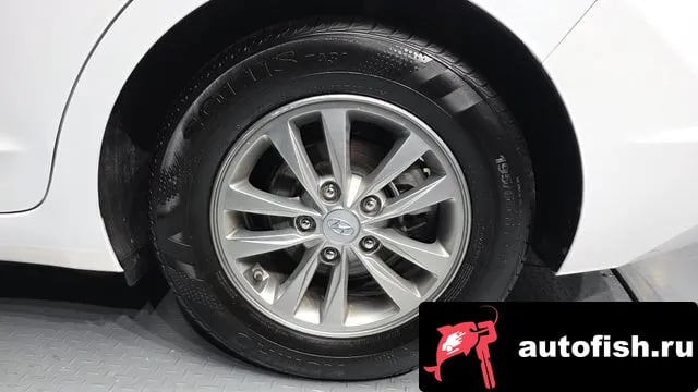 Hyundai AVANTE The New Avante AD 2019 года - вид 5