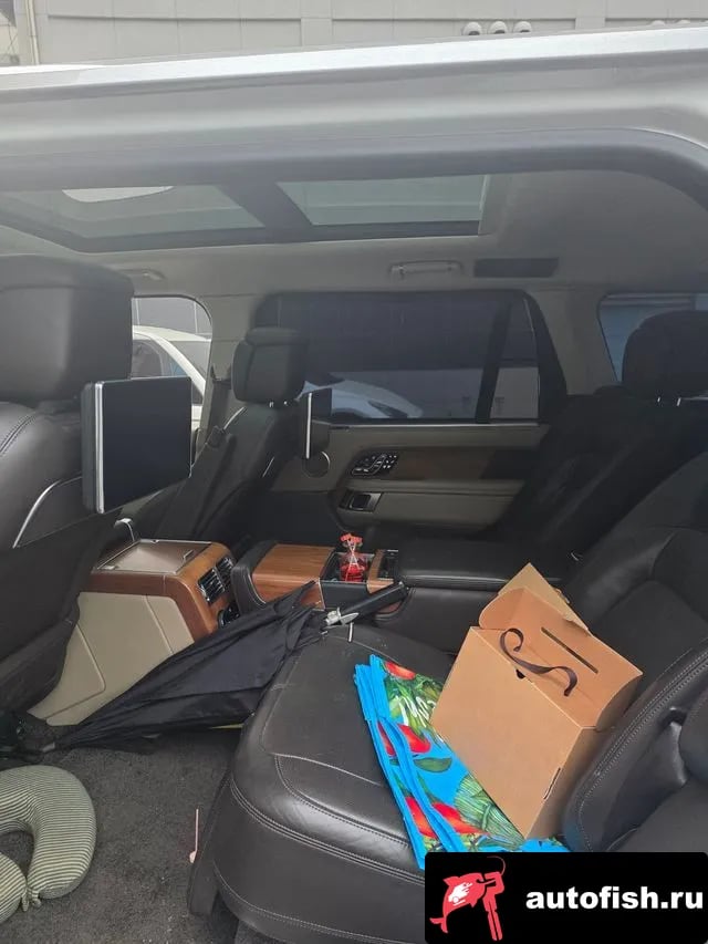 Land Rover Range Rover Range Rover 4th Generation 2019 года - вид 3