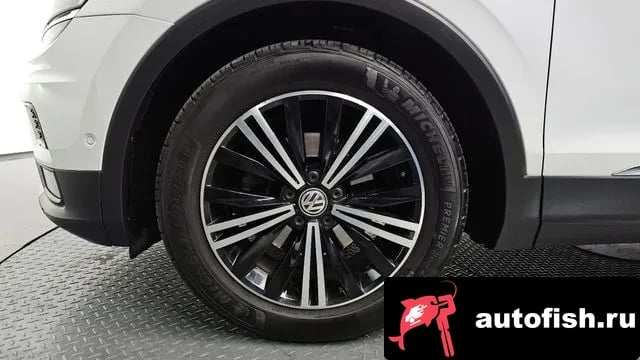 Volkswagen Tiguan Tiguan second Generation 2018 года - вид 4