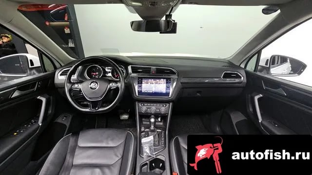 Volkswagen Tiguan Tiguan second Generation 2018 года - вид 6