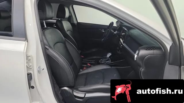 Kia K3 The New K3 2nd generation 2024 года - похожие автомобили