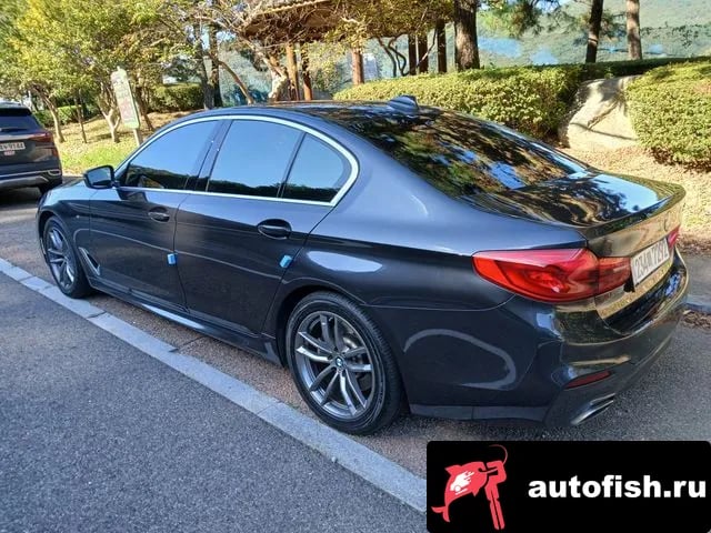 BMW 5-Series 5 Series (G30) 2019 года - вид 5