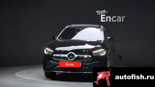 Mercedes-Benz GLA-Class GLA - Class H247 2022 года - вид 3