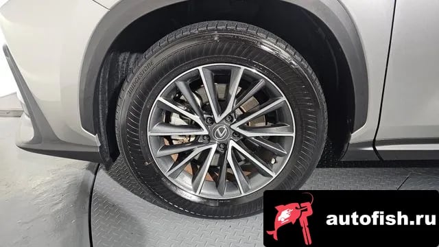 Lexus NX NX450h + 2nd generation 2022 года - похожие автомобили