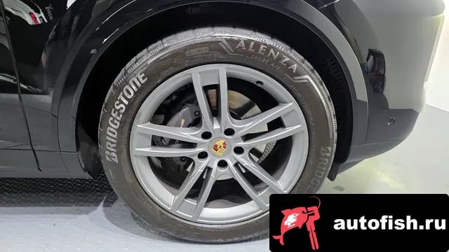 Porsche Cayenne Cayenne (PO536) 2023 года - вид 5