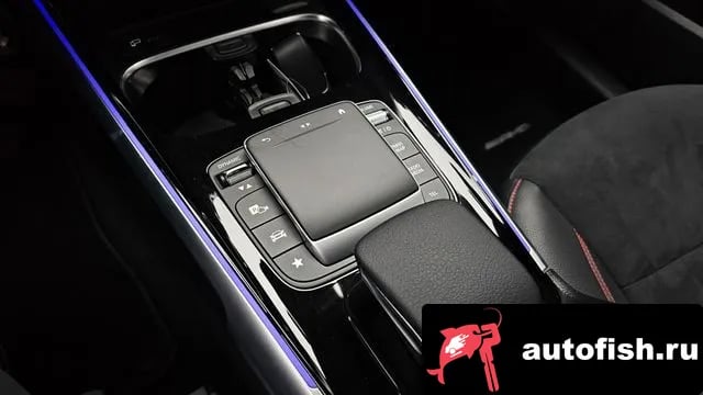 Mercedes-Benz GLB-Class GLB-Class X247 2022 года - похожие автомобили