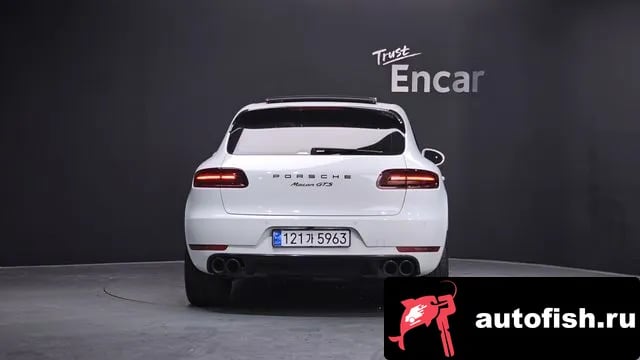 Porsche Macan Macan 2018 года - похожие автомобили