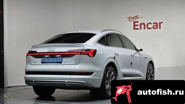 Audi e-tron e-Tron 2021 года - вид 2