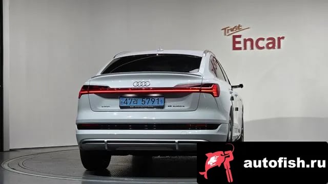 Audi e-tron e-Tron 2021 года - вид 4