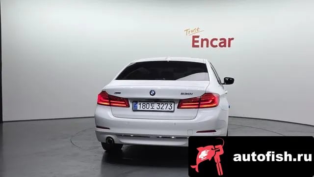 BMW 5-Series 5 Series (G30) 2019 года - вид 4