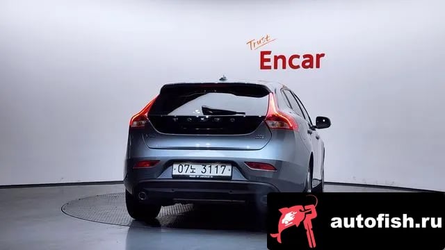 Volvo V40 V40 2018 года - вид 4