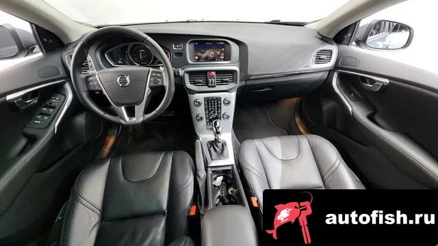 Volvo V40 V40 2018 года - похожие автомобили