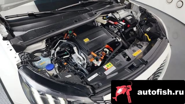 Peugeot 2008 e-2008 second generation 2023 года - вид 6