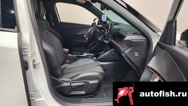 Peugeot 2008 e-2008 second generation 2023 года - похожие автомобили