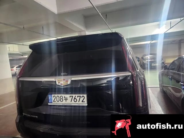 Cadillac Escalade Escalade 5th Generation 2021 года - вид 2