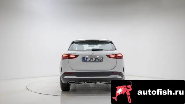 Mercedes-Benz GLA-Class GLA - Class H247 2025 года - вид 4