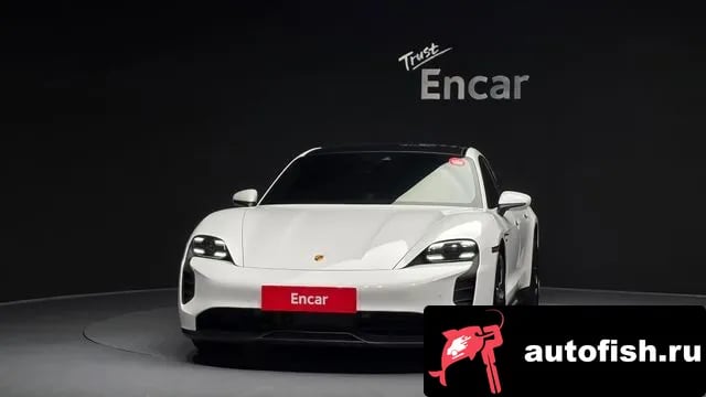 Porsche Taycan Taikan 2023 года - вид 3