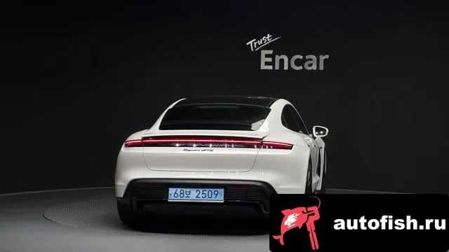 Porsche Taycan Taikan 2023 года - вид 4