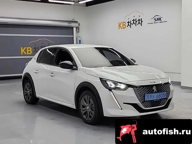 Peugeot 208 e-208 second Generation 2022 года - вид 2