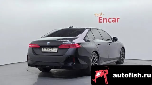 BMW 5-Series 5 Series (G60) 2025 года - вид 2