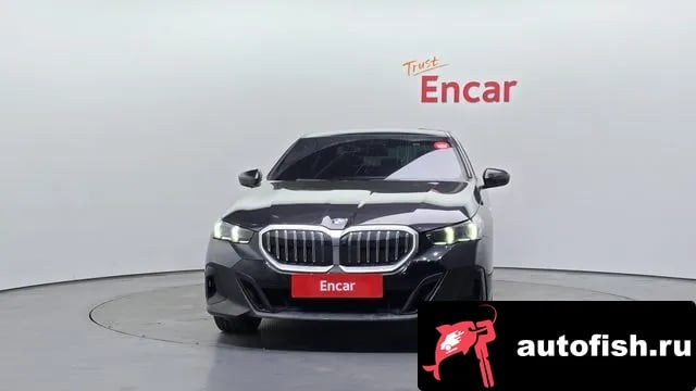 BMW 5-Series 5 Series (G60) 2025 года - вид 3