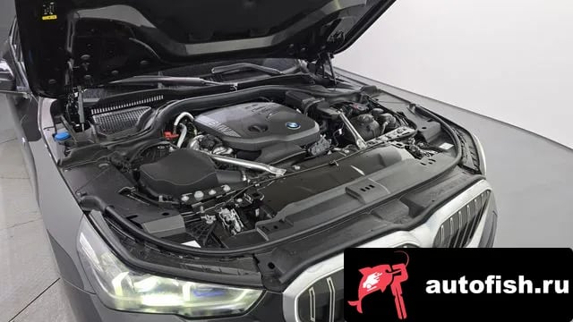 BMW 5-Series 5 Series (G60) 2025 года - вид 6