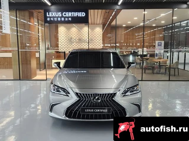 Lexus ES ES300h 7th generation 2022 года - вид 3