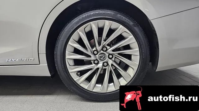 Lexus ES ES300h 7th generation 2021 года - вид 5