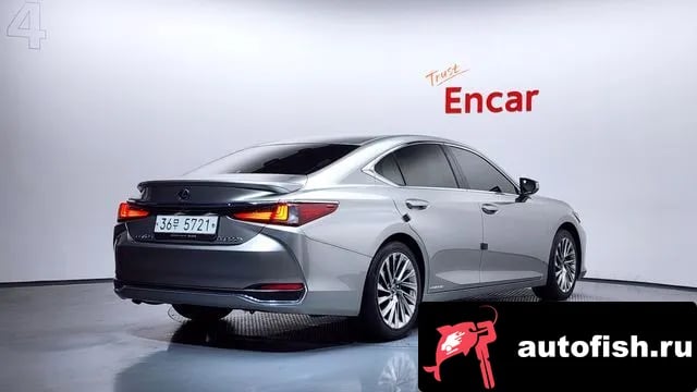 Lexus ES ES300h 7th generation 2019 года - вид 1